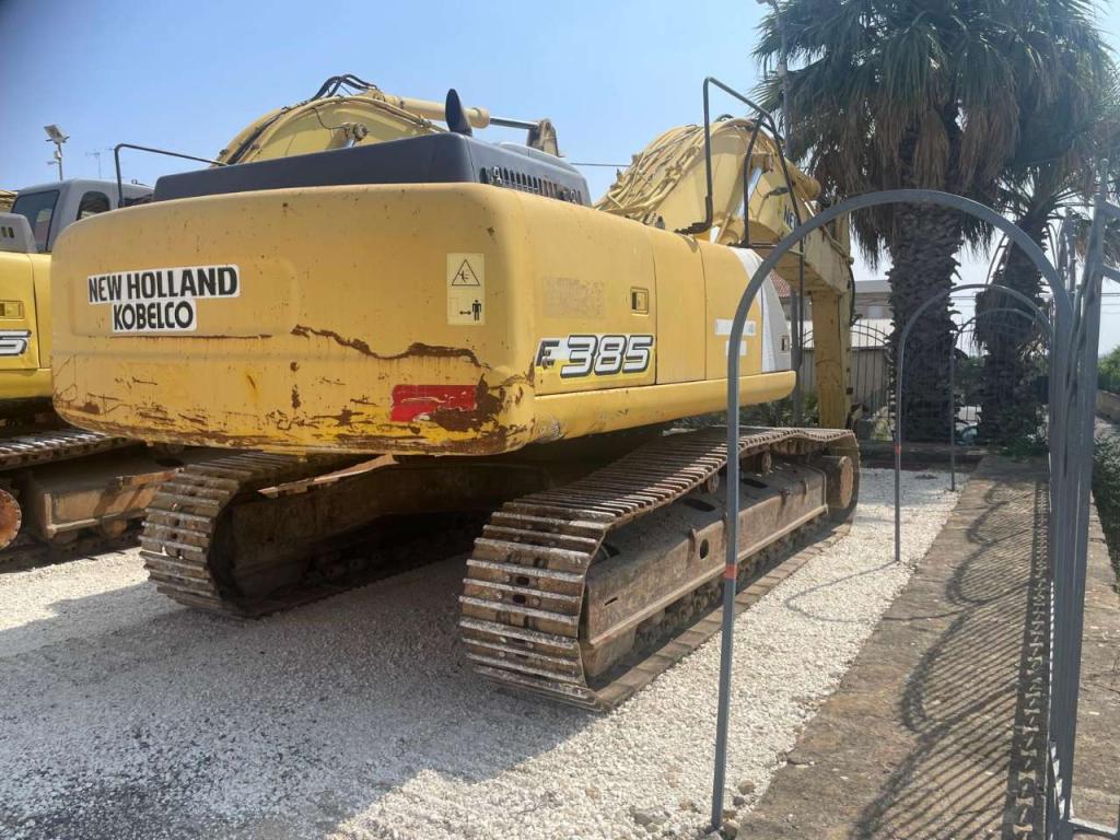 New Holland Kobelco 385 Photo 3