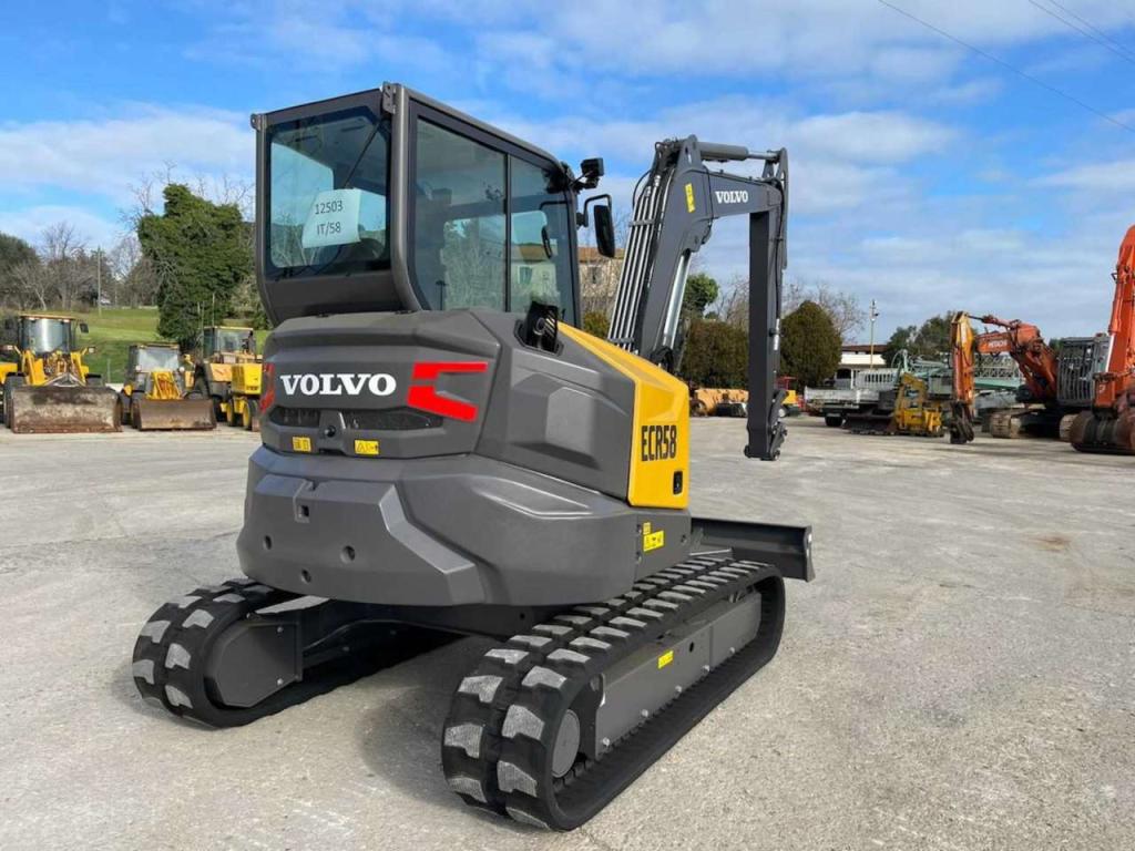 Volvo ECR58F Photo 3