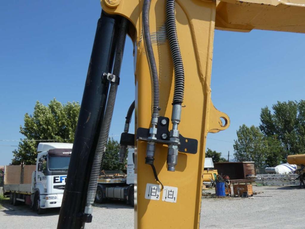 Caterpillar 205 CR Photo 12