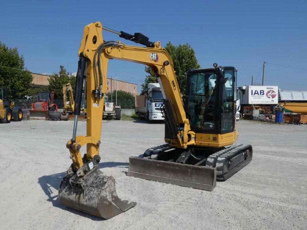 Caterpillar 205 CR Photo 2