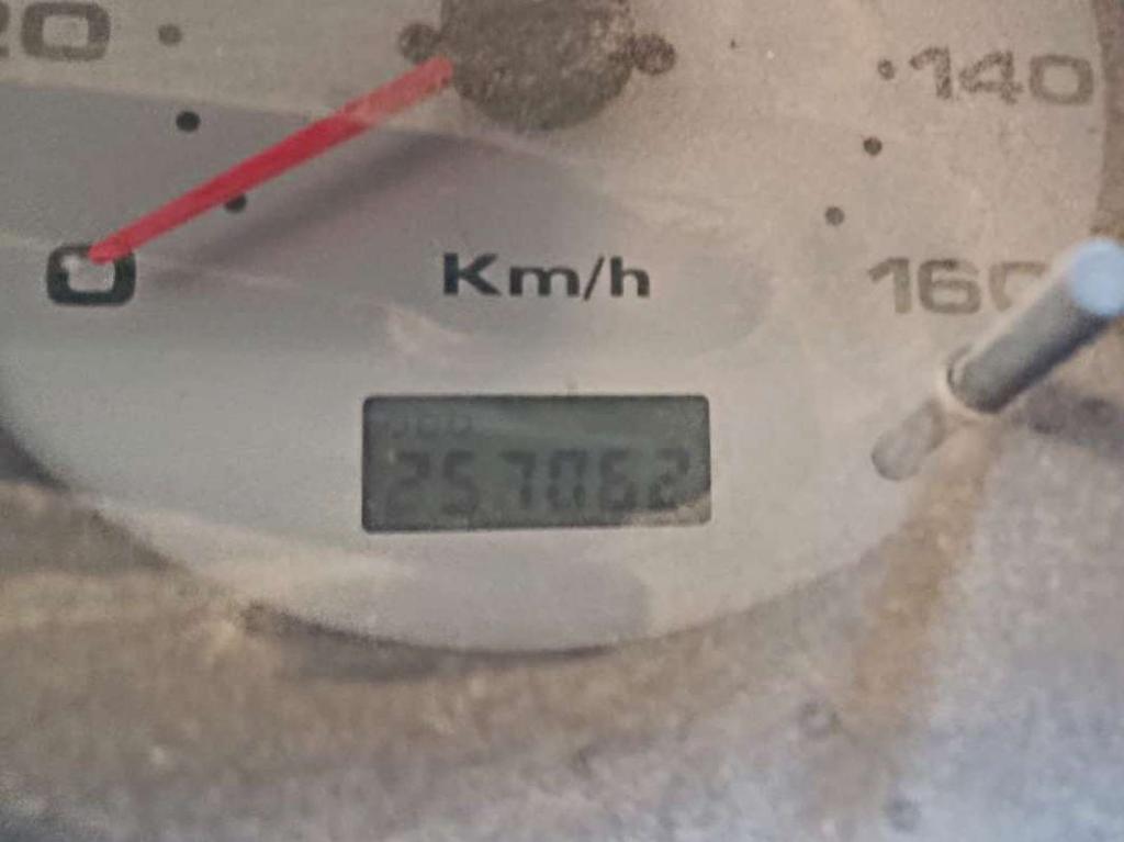 Nissan TL35DC Photo 5