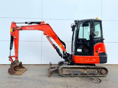 Kubota KX037-4 - Hammer Lines / Quick Coupler en vente par Boss Machinery