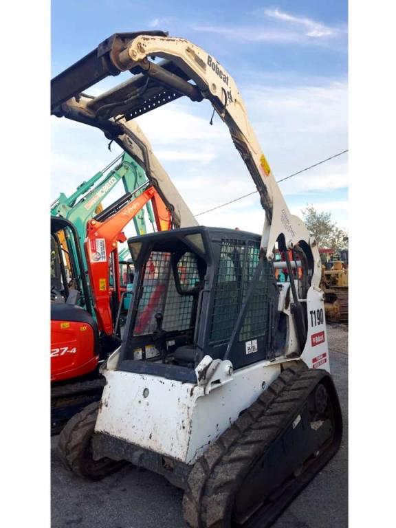 Bobcat T190 Photo 1