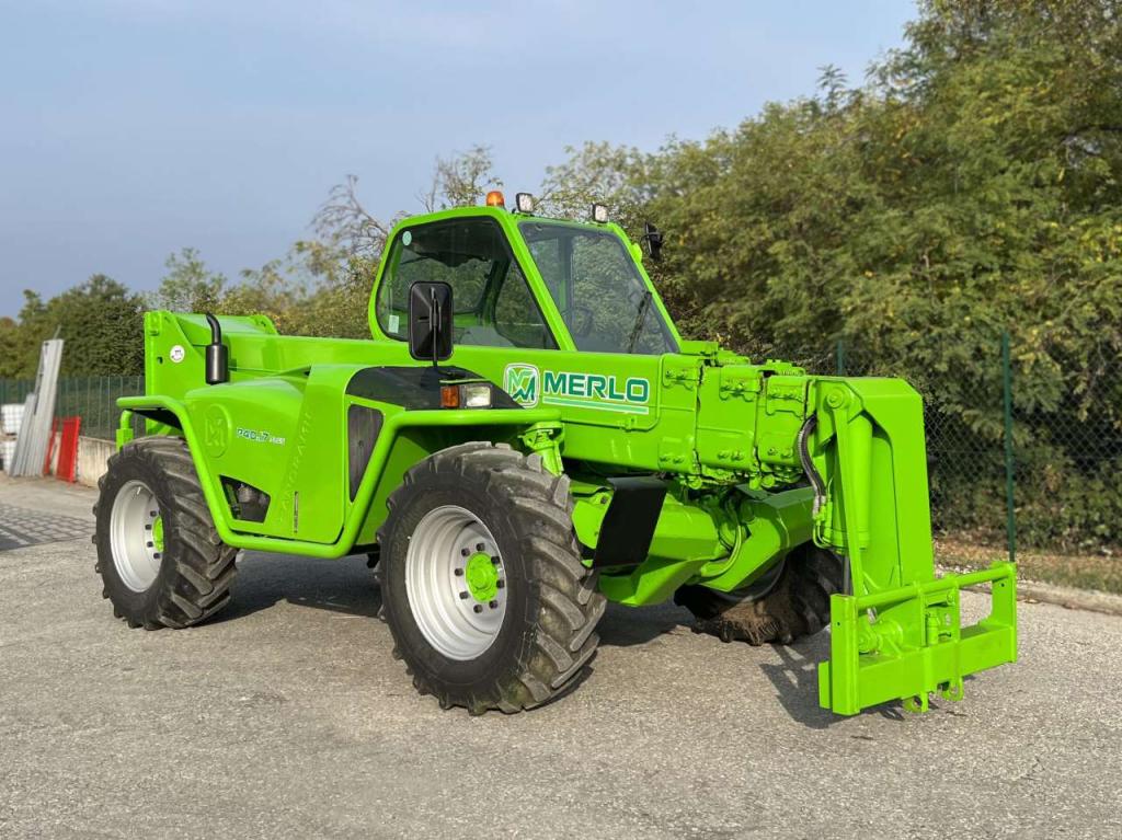 Merlo P 40.17 Plus Photo 10