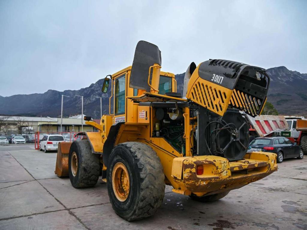 Volvo L110E Photo 14