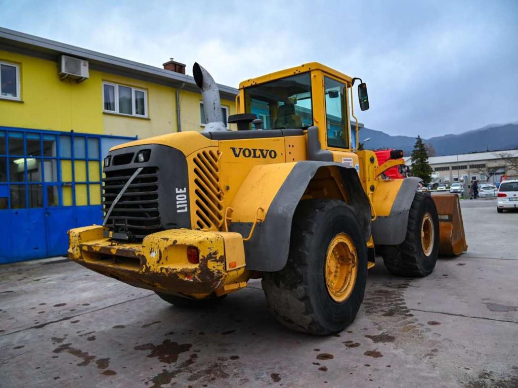 Volvo L110E Photo 5