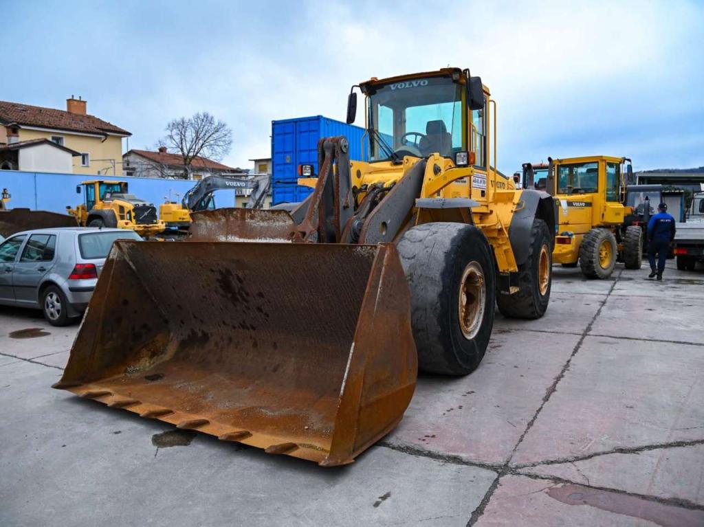 Volvo L110E Photo 7