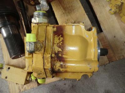 Pompe hydraulique pour Caterpillar 988F I en vente par CERVETTI TRACTOR Srl