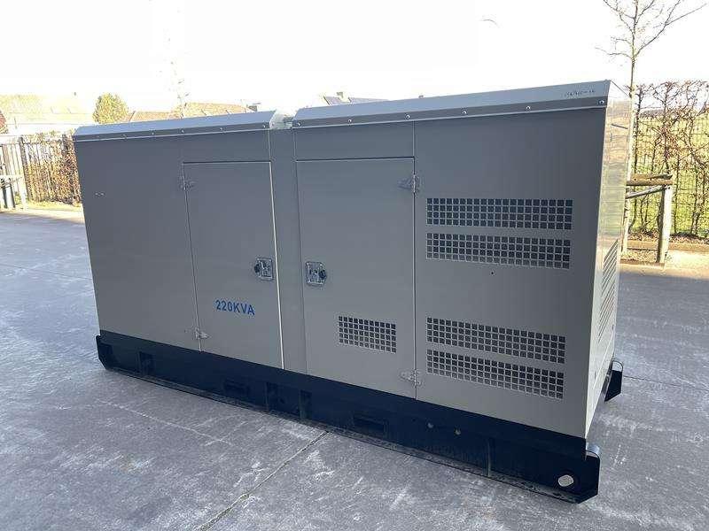 Cummins 220 kVA Photo 3