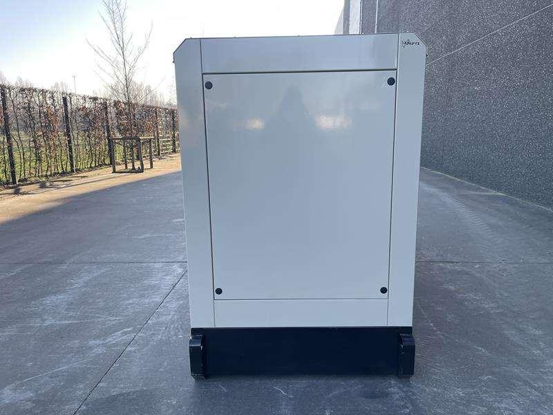 Cummins 220 kVA Photo 6