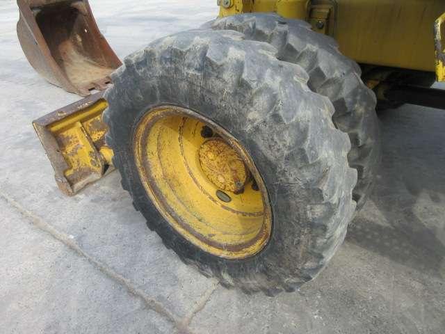 Komatsu PW95-R Photo 12