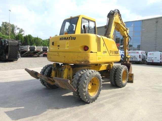 Komatsu PW95-R Photo 6