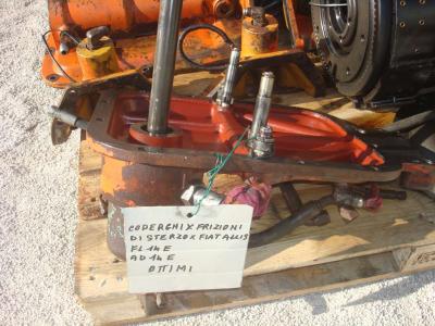Coperchi per frizioni di sterzo pour Fiat Allis FL14E, AD14E en vente par OLM 90 Srl