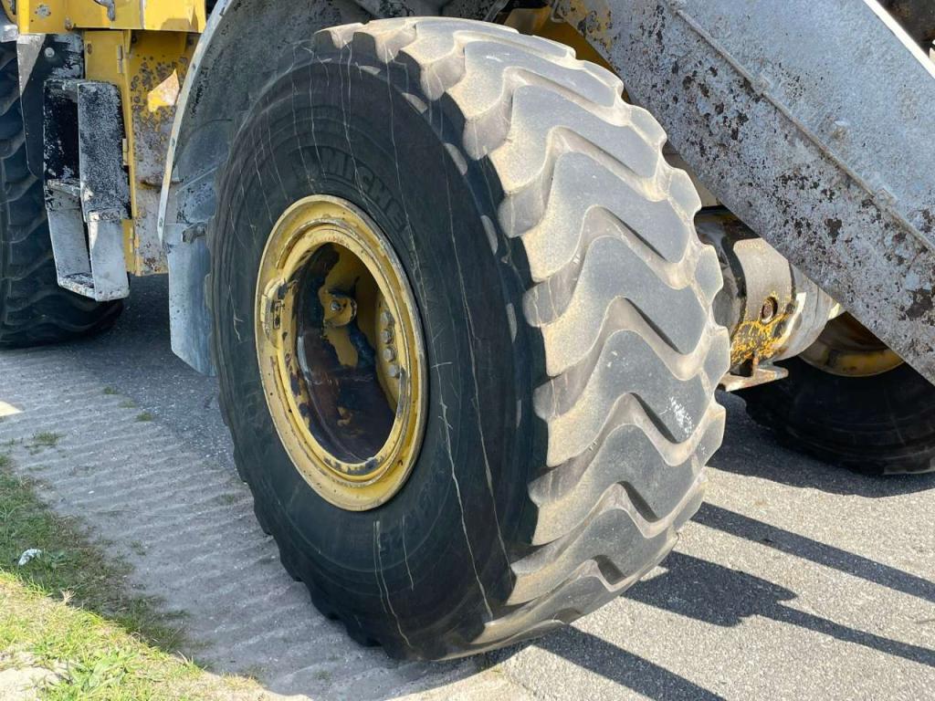 Caterpillar 950M Photo 12