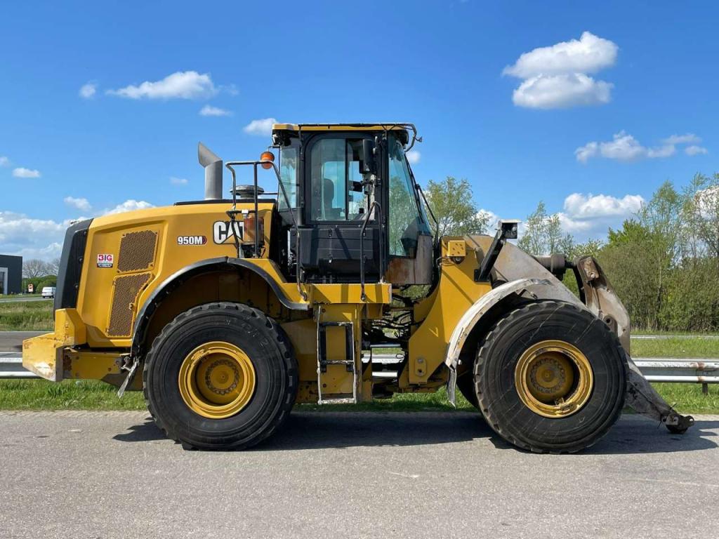 Caterpillar 950M Photo 6