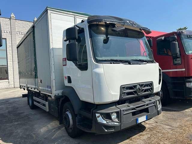 Renault D13 Photo 2