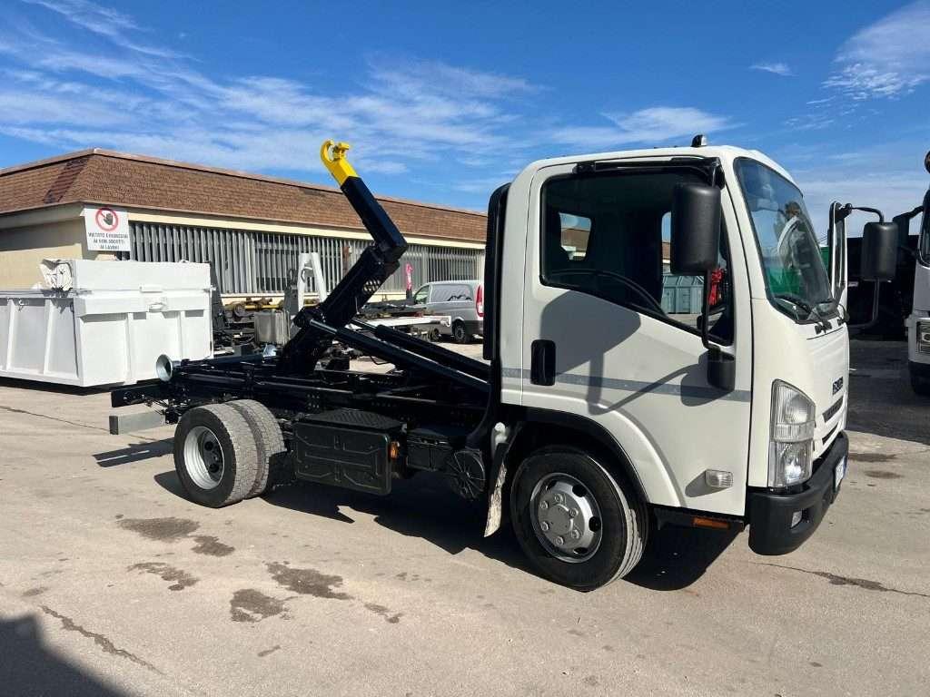 Isuzu P75 USATO SCARRABILE BALESTRATO Photo 6