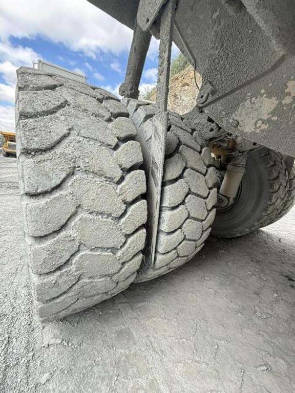 Caterpillar 775D Photo 6