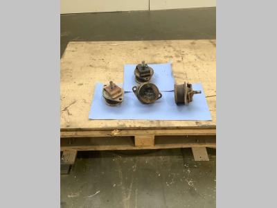 Base de cabine pour Fiat Hitachi EX 235 en vente par Massucco T. Srl Area Ricambi