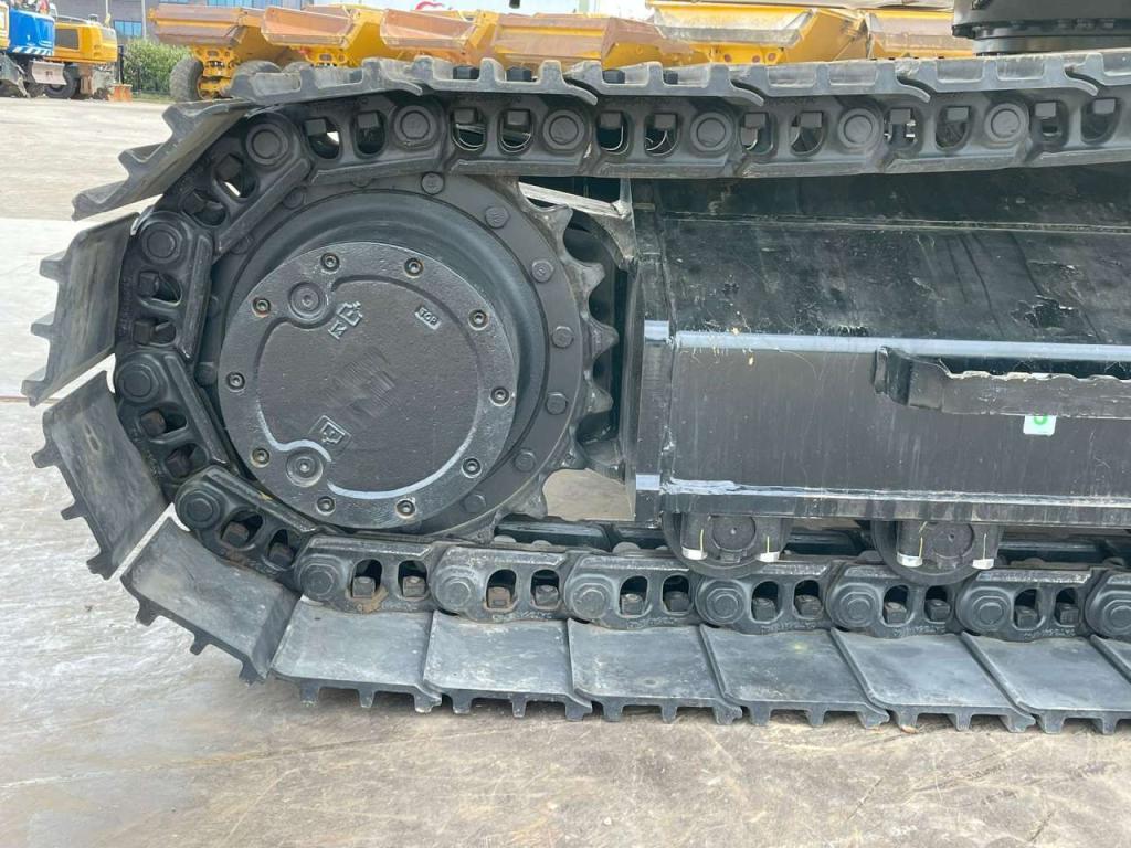Caterpillar 323D3 Photo 16