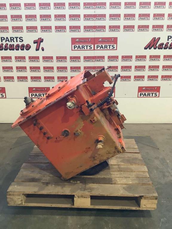 Réservoir de huile pour Fiat Hitachi EX215 Photo 3