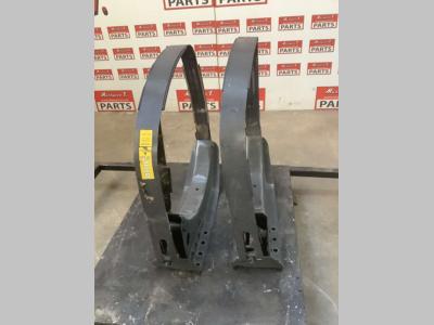 Support de silencieux pour Volvo FH16 550 6x4 en vente par Massucco T. Srl Area Ricambi