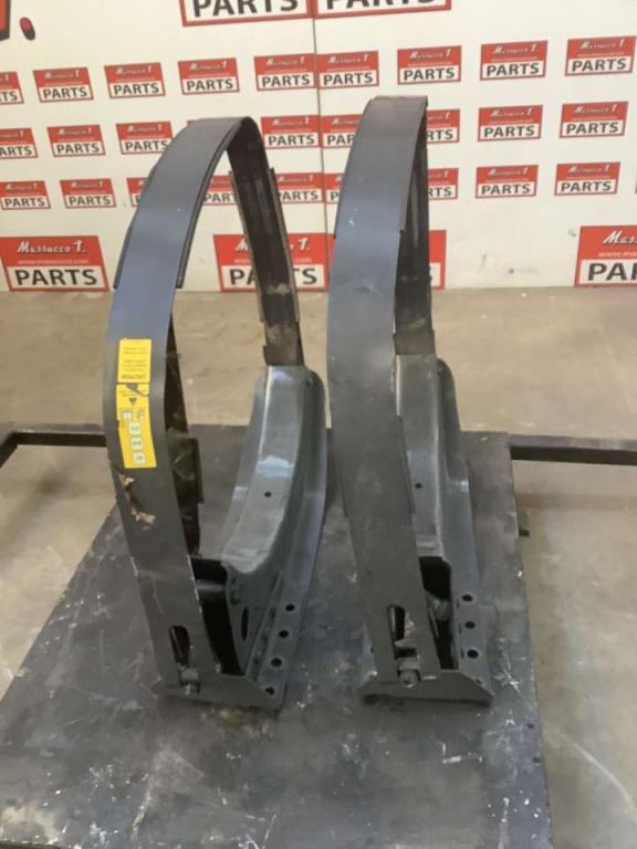 Support de silencieux pour Volvo FH16 550 6x4 Photo 1