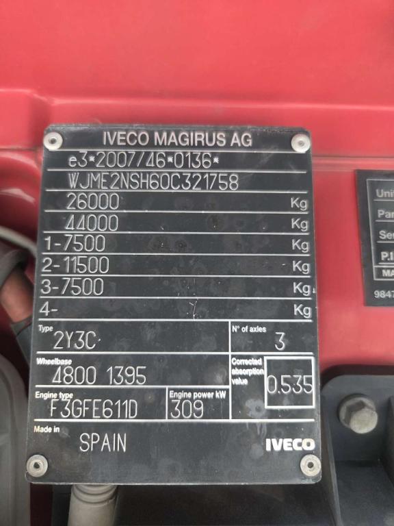 Iveco HI-WAY AS260S42Y Photo 10