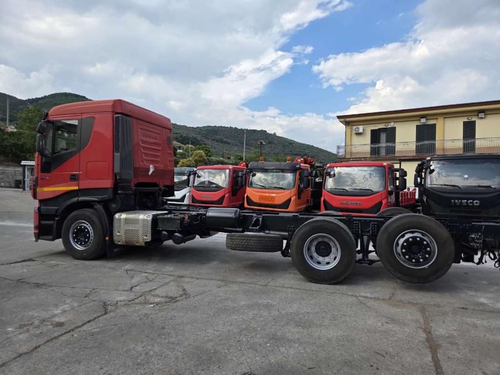 Iveco HI-WAY AS260S42Y Photo 14