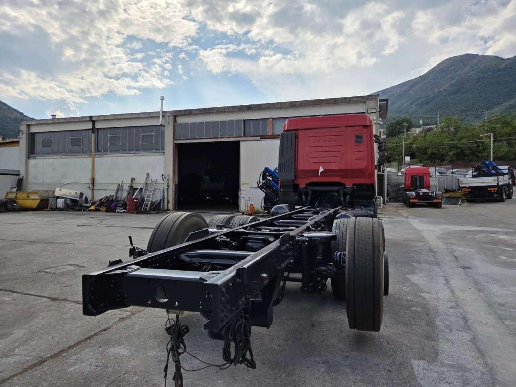 Iveco HI-WAY AS260S42Y Photo 18