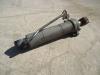 Piston de rotation de la benne pour New Holland W270B Photo 1 thumbnail