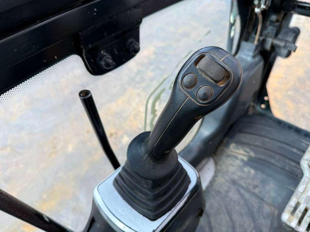 JCB JZ141LC - Hammer Lines / Automatic Greasing Photo 10