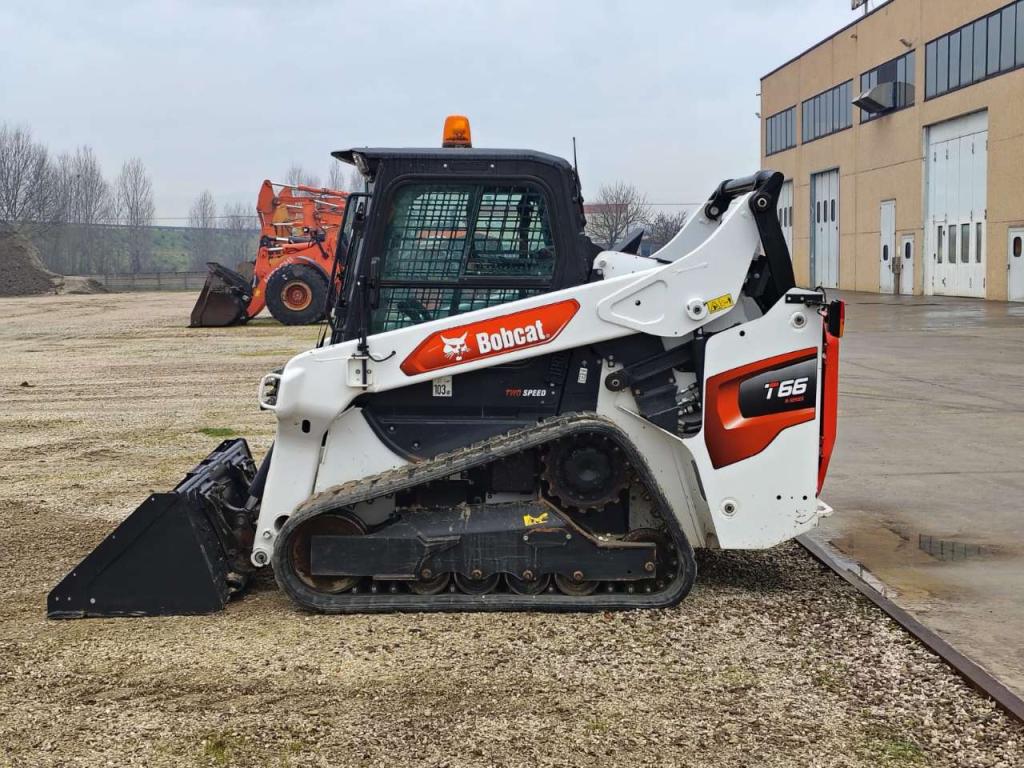 Bobcat T 66 Photo 1