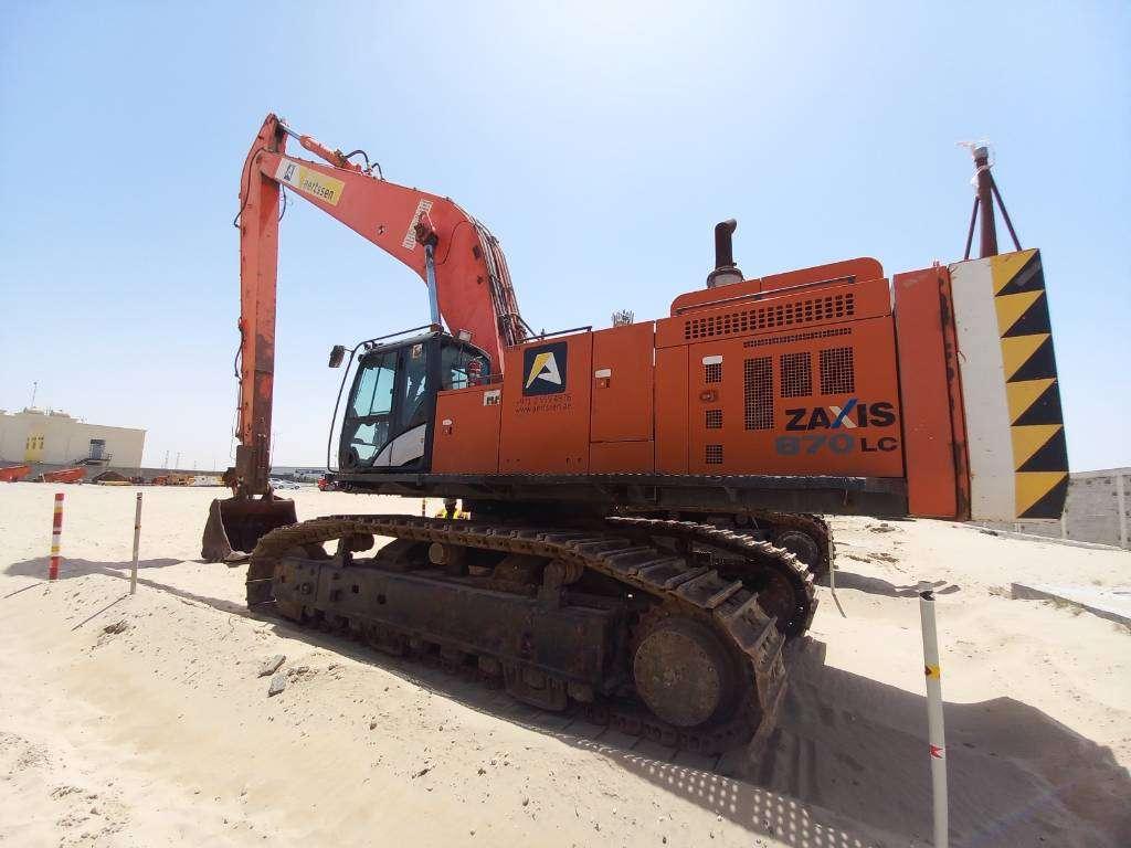 Hitachi ZX870 LC H-5G (Saudi Arabia) Photo 4