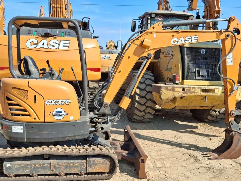 Case CX37C Photo 1