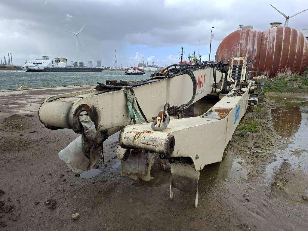 Sennebogen 830E K17 (only upperstructure with damaged cabin) Photo 9