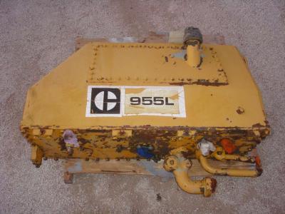 Réservoir de huile pour Caterpillar 955L/955K en vente par OLM 90 Srl