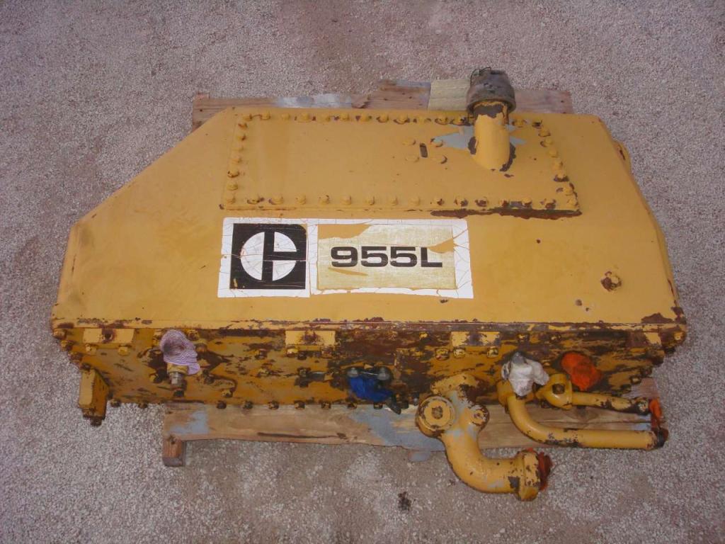 Réservoir de huile pour Caterpillar 955L/955K Photo 1
