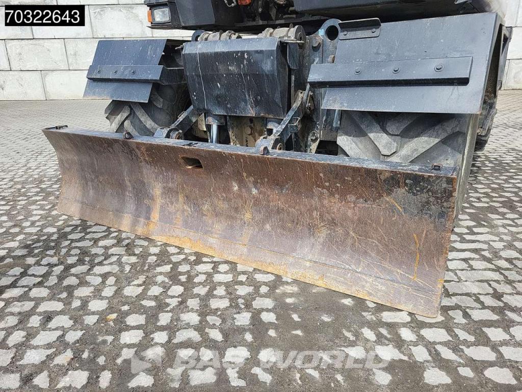 Hitachi ZX140W -5B Photo 27