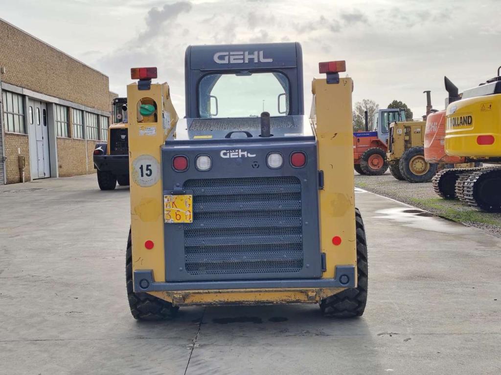 Gehl R 260 Photo 4
