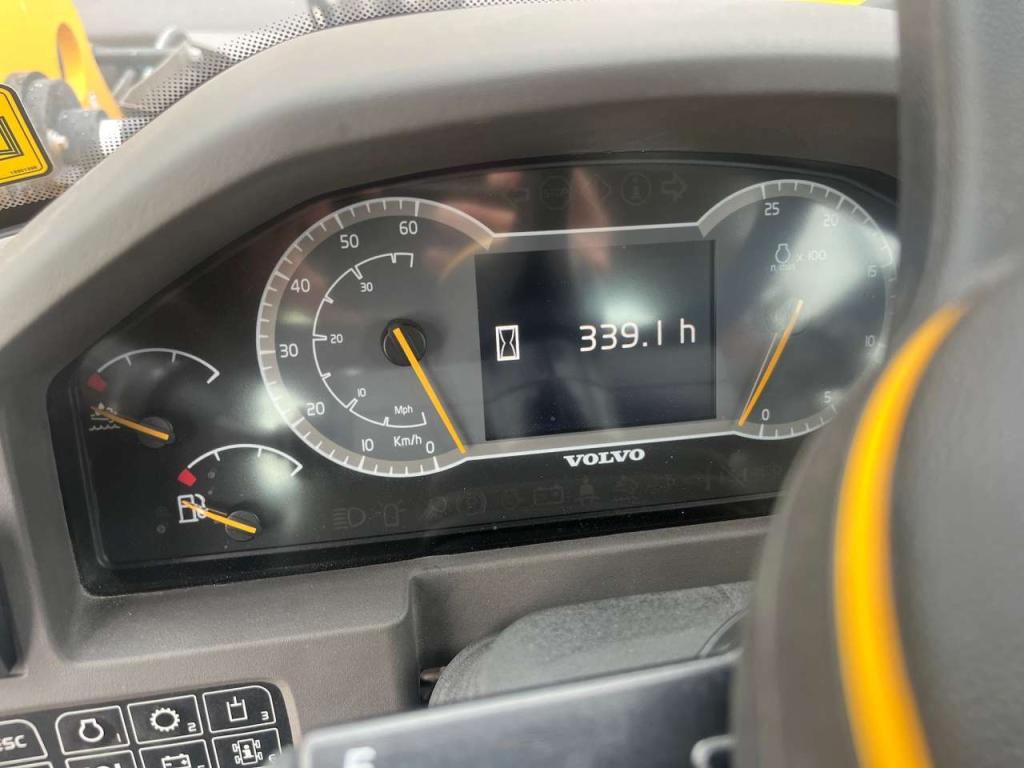 Volvo L90H Photo 10