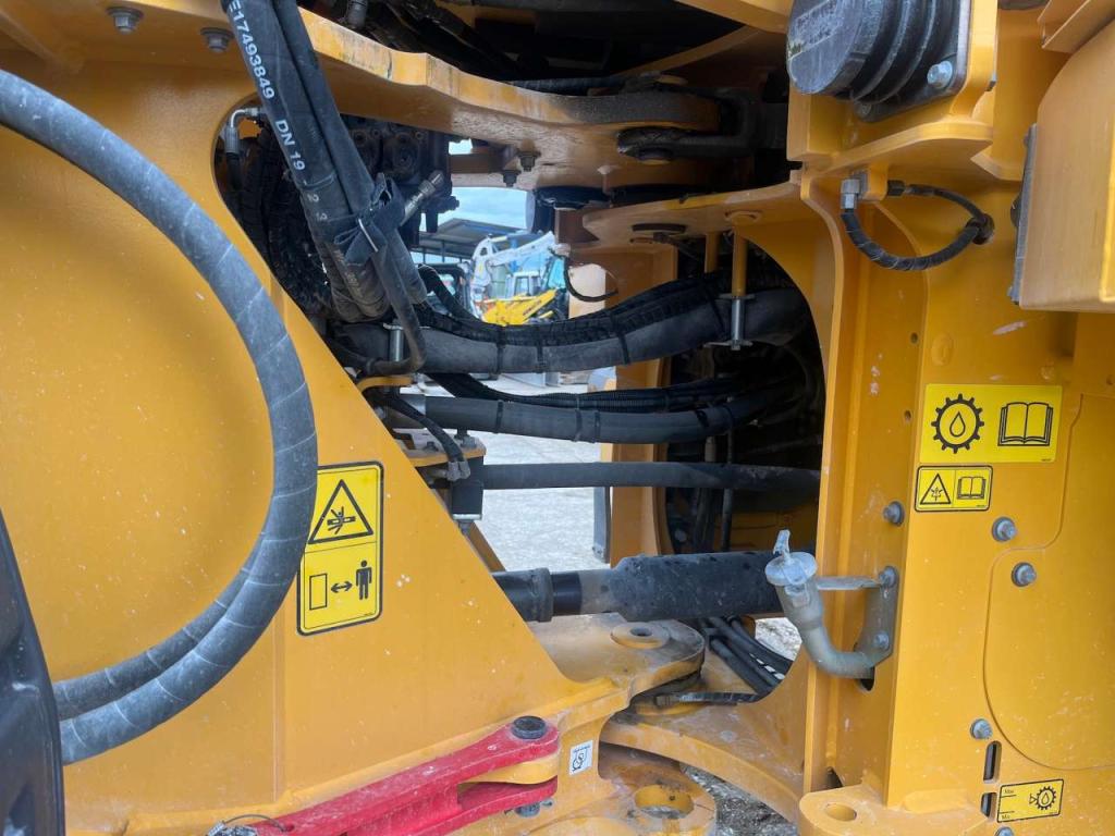 Volvo L90H Photo 6