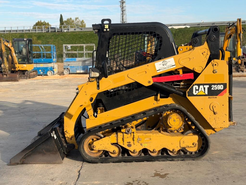 Caterpillar 259D Photo 4