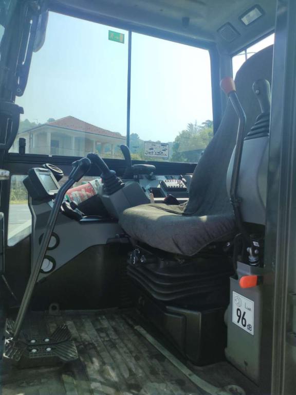 Bobcat E88 Photo 5