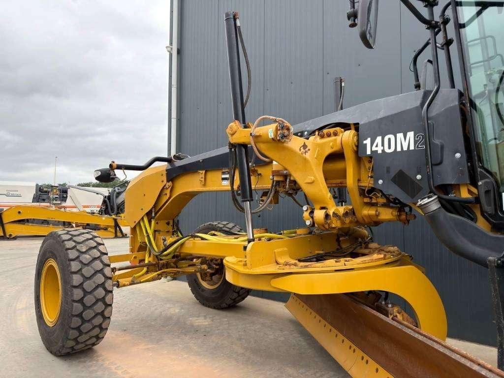 Caterpillar 140M2 Photo 15