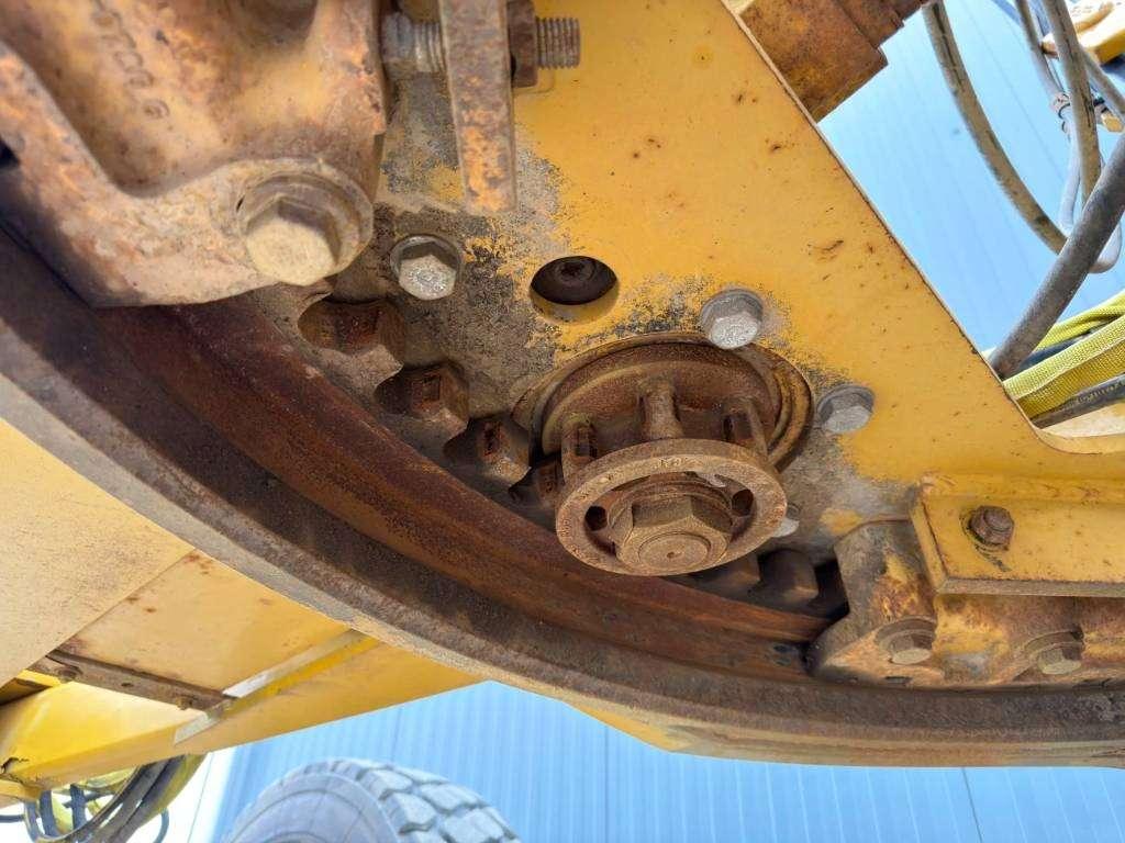 Caterpillar 140M2 Photo 18
