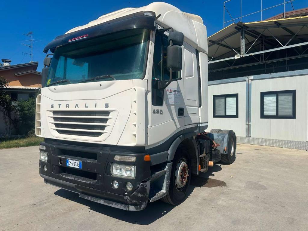Iveco Stralis 480 Photo 2