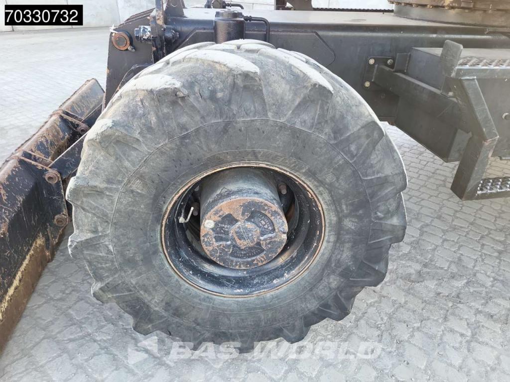 JCB JS145 W Photo 23