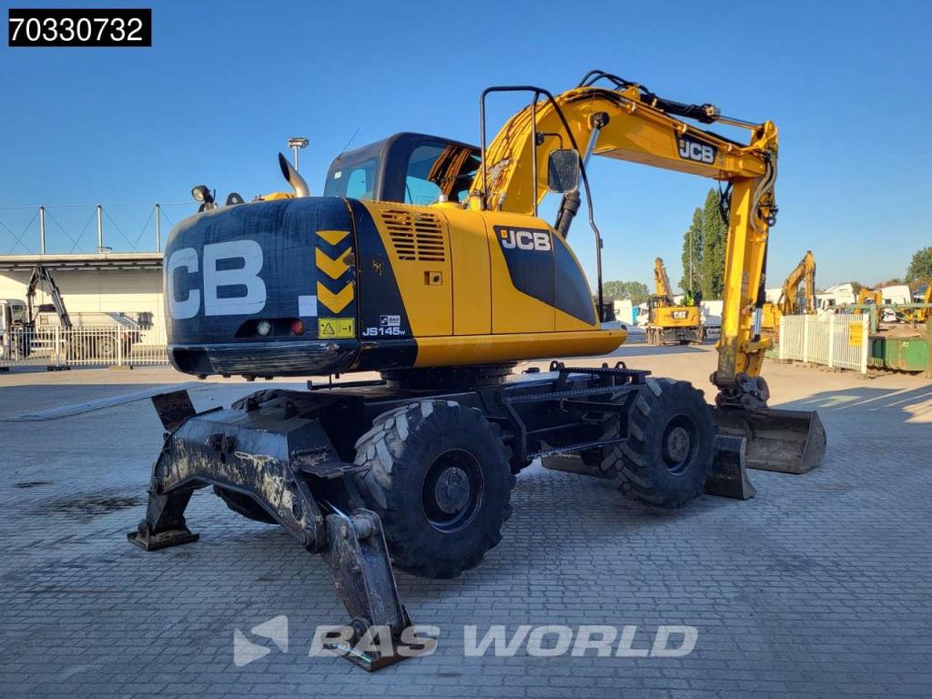 JCB JS145 W Photo 5