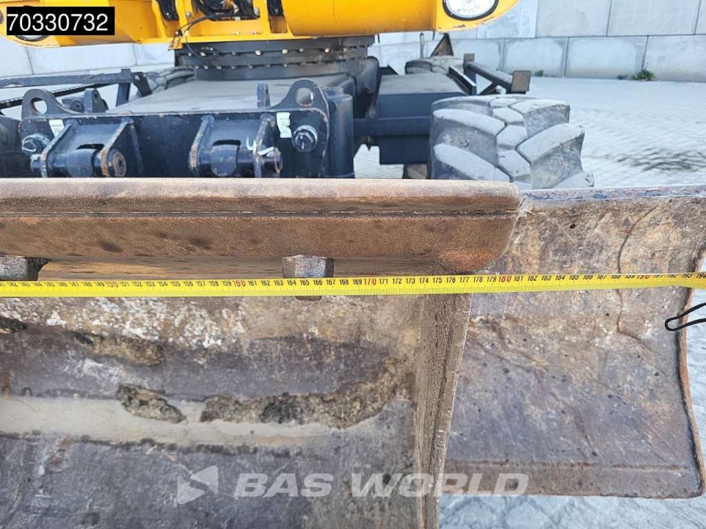JCB JS145 W Photo 9